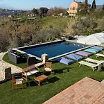 Sensazione-piscina, Sauna, Jacuzzi, Bbq Sarzana
