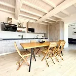 Sensazione-piscina, Sauna, Jacuzzi, Bbq Sarzana