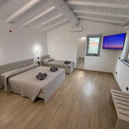Sensazione-piscina, Sauna, Jacuzzi, Bbq Villa *
