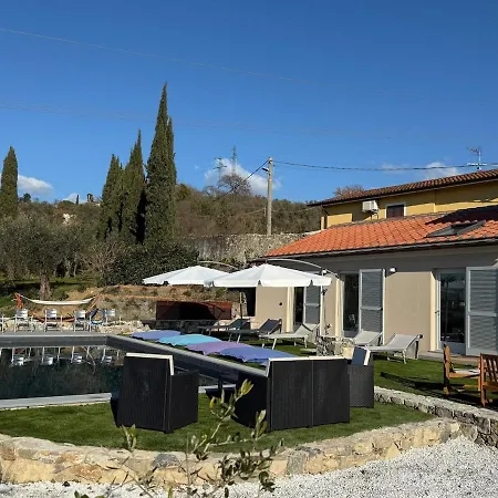 Villa Sensazione-piscina, Sauna, Jacuzzi, Bbq