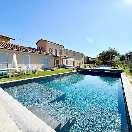 Sensazione-piscina, Sauna, Jacuzzi, Bbq *