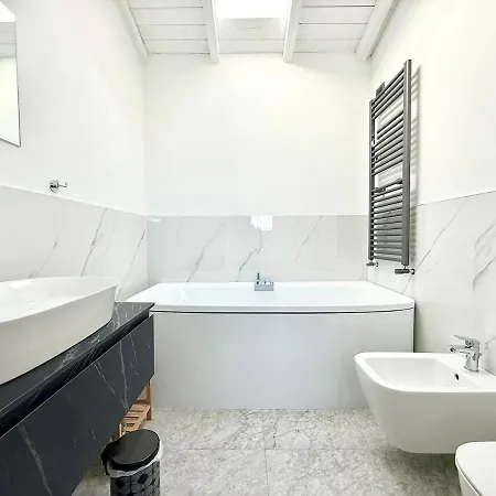 Villa Sensazione-piscina, Sauna, Jacuzzi, Bbq